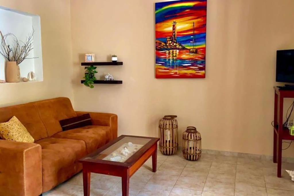 Beachfront Apartment With Swimming Pool. One Bedroom Celestun Dış mekan fotoğraf